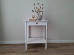 Leuk klein tafeltje., Huis en Inrichting, Tafels | Sidetables, Ophalen, 50 tot 100 cm, Zo goed als nieuw, 25 tot 50 cm