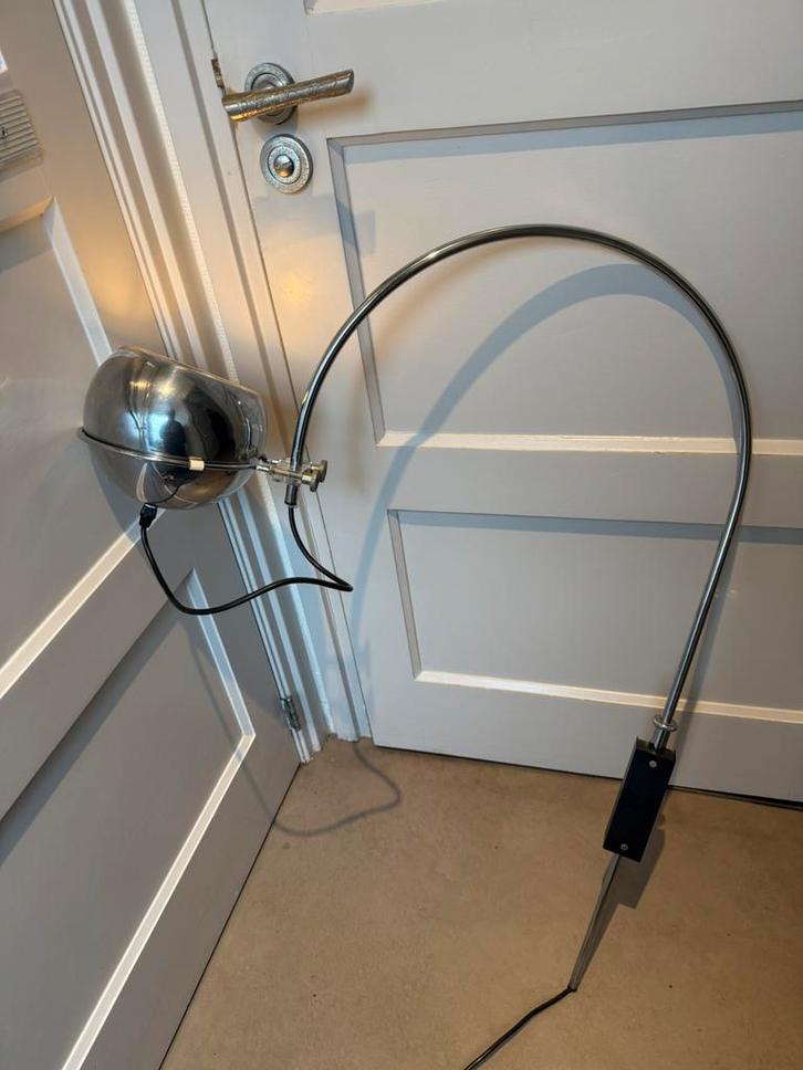 Gepo Amsterdam booglamp, jaren '70. Eyeball in Chroom., Huis en Inrichting, Lampen | Wandlampen, Gebruikt, Ophalen of Verzenden