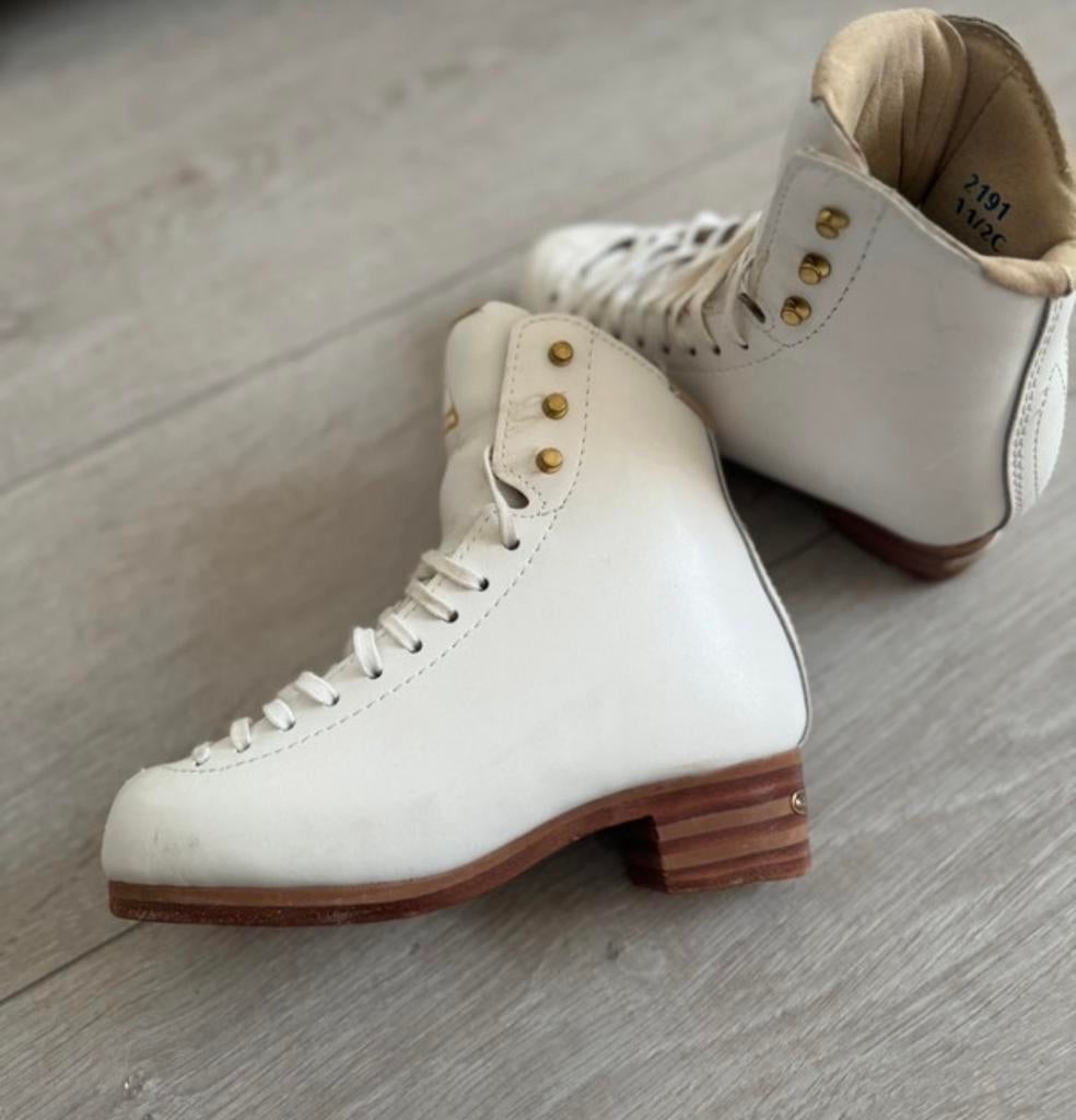 Jackson Freestyle Kunstschaatsen - Maat eu30, Sport en Fitness, Schaatsen, Ophalen of Verzenden, Zo goed als nieuw, Kunstschaatsen