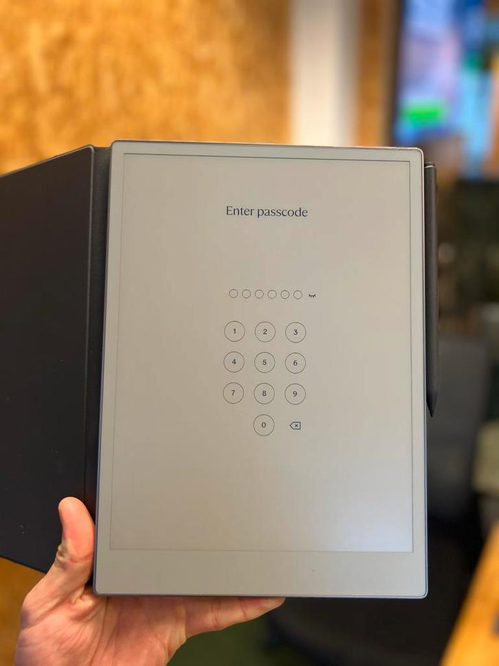 Remarkable 2 tablet met toetsenbord en accessoires, Computers en Software, E-readers, Zo goed als nieuw, 10 inch of meer, 8 GB