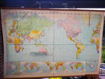 Vintage Schoolkaart wereldkaart map Wolters Noordhoff 1978 beschikbaar voor biedingen