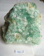fluoriet XXXL 1890gram GROOT ruw brok stuk groen fluorite, Ophalen of Verzenden, Mineraal