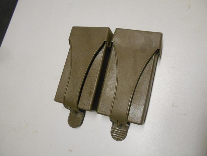 Magazijnpouch dubbel plastic patroonhoudertas G3 DDR, Verzamelen, Militaria | Algemeen, Landmacht, Overige typen, Duitsland, Ophalen of Verzenden