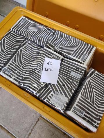 € 20,-  Papieren servetjes Ikea 28x  beschikbaar voor biedingen