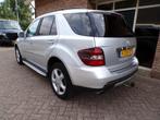Mercedes-Benz M-klasse 320 CDI Automaat / navi / schuifdak, Auto's, Bestelauto's, 15 km/l, Gebruikt, Zwart, 2260 kg