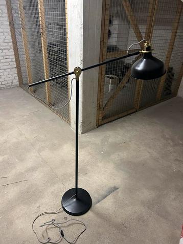 Zwarte Lamp - Gratis Afhalen! beschikbaar voor biedingen