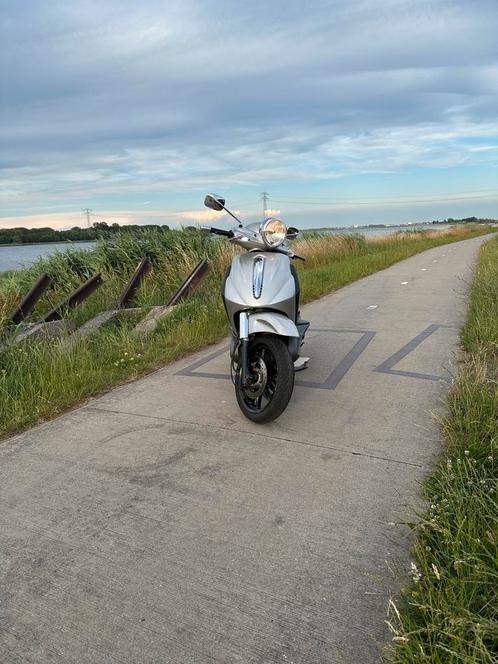 Piaggio beverly 500, Fietsen en Brommers, Scooters | Piaggio, Gebruikt, Overige modellen, Ophalen