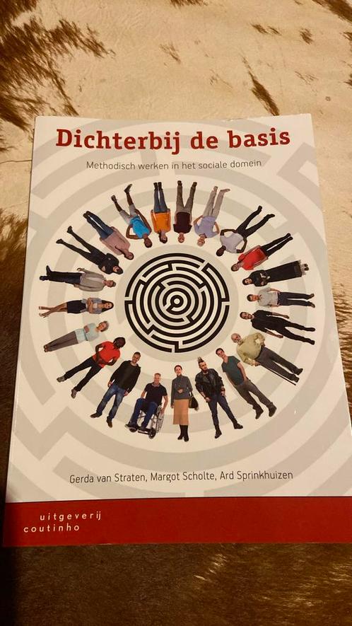 Margot Scholte - Dichterbij de basis, Boeken, Wetenschap, Zo goed als nieuw, Sociale wetenschap, Verzenden
