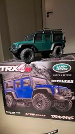 Mooie defender met kar en doos er bij zo goed als nieuw, Hobby en Vrije tijd, Modelbouw | Radiografisch | Auto's, Elektro, Auto offroad
