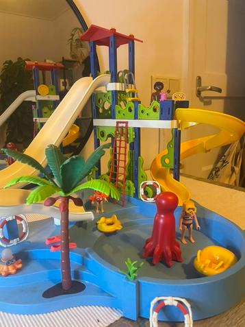 Playmobil zwembad+ winkel beschikbaar voor biedingen