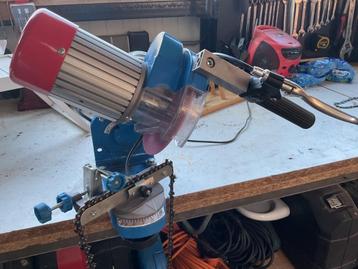 Kettingzaagslijp machine beschikbaar voor biedingen