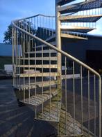 Stalen wenteltrap gegalv. Hoog +/-5,32 mtr. Nob157, Ophalen, Zo goed als nieuw, Overige typen, Minder dan 2 meter