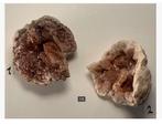 Mineralen 2 x Roze Geodes Amethist pr.p.stuk, Verzamelen, Ophalen of Verzenden, Mineraal