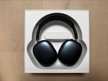 Airpods max (3 maanden oud) in nieuwstaat! Facuut aanwezig beschikbaar voor biedingen