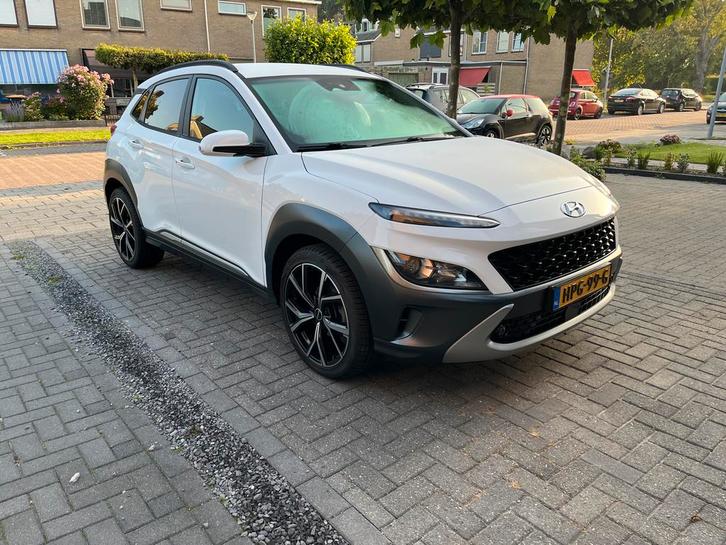 Hyundai Kona comfort smart 1.0 T-gdi 120pk2022 Wit, Auto's, Hyundai, Particulier, Kona, ABS, Achteruitrijcamera, Adaptieve lichten