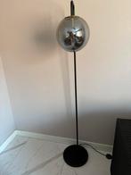 Staande vloerlamp smoke glas, Huis en Inrichting, Lampen | Vloerlampen, Ophalen of Verzenden, Zo goed als nieuw, Glas, 150 tot 200 cm