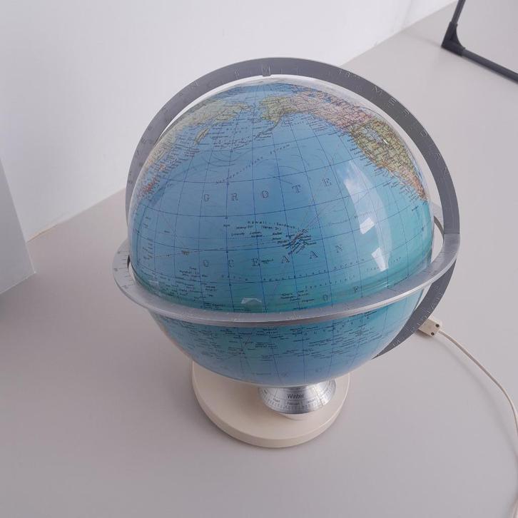wereldbol, Huis en Inrichting, Woonaccessoires | Wereldbollen, Gebruikt, Verlicht, Ophalen