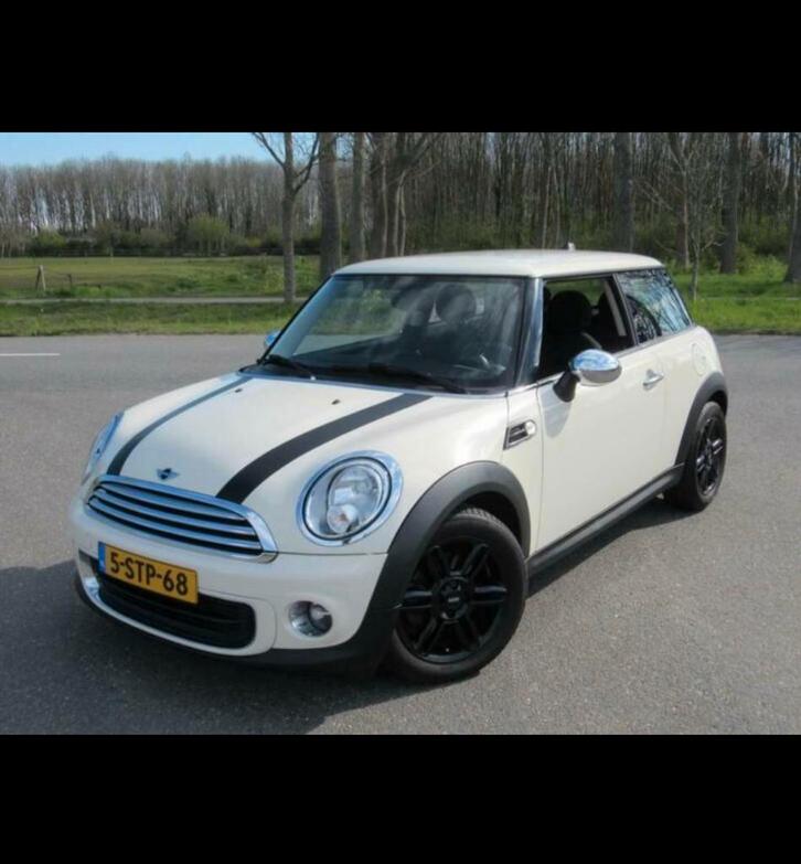 Mini 1.6 ONE 130pk 12-2013 Wit nieuw staat, Auto's, Mini, Particulier, One, Benzine, B, Coupé, Handgeschakeld, Origineel Nederlands