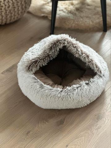 Premium fluffy katten/hondenmand, nieuw! beschikbaar voor biedingen