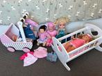 Poppen, poppenbed, poppenwagen, poppenkleertjes, Ophalen, Zo goed als nieuw, Babypop