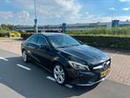 Mercedes-Benz CLA 180 122pk 7G-DCT 2017 Zwart, Auto's, Zwart, 4 cilinders, Leder en Stof, 1595 cc