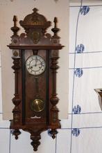 Regulateur met ornamenten, Antiek en Kunst, Antiek | Klokken, Ophalen of Verzenden