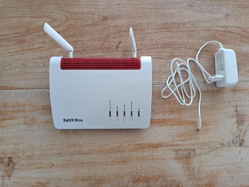 Fritzbox 6890 LTE router, Computers en Software, Routers en Modems, Gebruikt, Router met modem, Ophalen of Verzenden