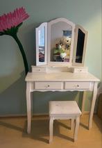 Leuke kaptafel voor de kinderkamer, Ophalen, Gebruikt, 100 tot 150 cm, 50 tot 100 cm