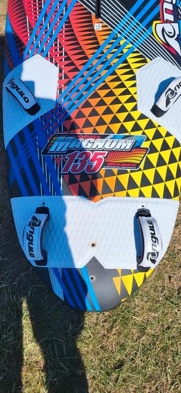 Angulo magnum 135 liter enz jp board  zie advertentie  beschikbaar voor biedingen