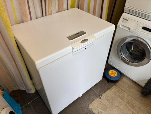 Goede Vrieskist Whirlpool WH2010 A+E – 207L – goede staat, Witgoed en Apparatuur, Vriezers en Diepvrieskisten, Gebruikt, Vrijstaand