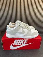 Nike Dunk Low Light Silver Corduroy Maat 38, Kleding | Dames, Schoenen, --, Nike, Nieuw, Ophalen of Verzenden