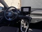 Toyota Yaris 1.5 Hybrid Dynamic Acc CarPlay! NAP! Inruil mog, Gebruikt, 450 kg, Bedrijf, Hybride Elektrisch/Benzine