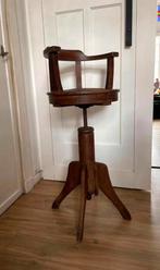 Antieke hollandse kinder kapper stoel in hoogte verstelbaar, Ophalen of Verzenden