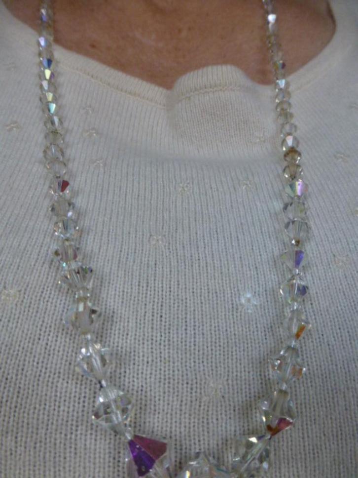 Aurora Borealis Kristallen lang Collier 80 cm, Sieraden, Tassen en Uiterlijk, Antieke sieraden, Ketting, Overige materialen, Verzenden