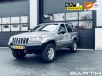 Jeep Grand Cherokee 4.0i Laredo | NL auto | APK | NAP |, Auto's, Oldtimers, Lederen bekleding, SUV of Terreinwagen, Zilver of Grijs