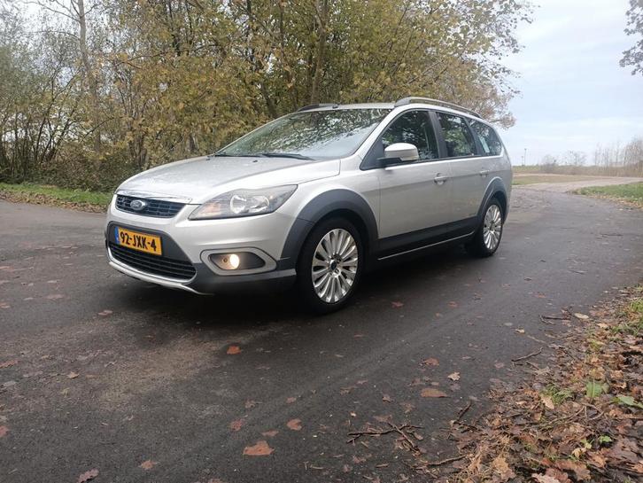 Ford Focus 1.8 16V 125Pk Wagon X-Road Sublieme  Nette Auto!!, Auto's, Ford, Bedrijf, Focus, Benzine, B, Stationwagon, Handgeschakeld