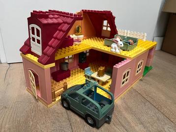 Lego Duplo, Huis, zelf samengesteld beschikbaar voor biedingen