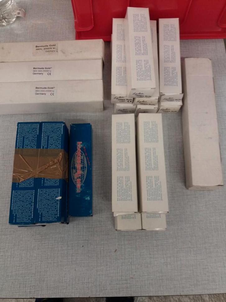 gezichtbruiners nieuw in verpakking, Witgoed en Apparatuur, Zonnebanken en Gezichtsbruiners, Nieuw, Gezichtsbruiner, 15 lampen of meer