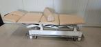 Manumed massagetafel met rinbediening., Ophalen of Verzenden, Gebruikt, Massagetafel