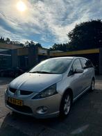 Mitsubishi Grandis 2.4 Mivec 6 2005 Grijs, Voorwielaandrijving, 164 pk, Parkeersensor, Handgeschakeld