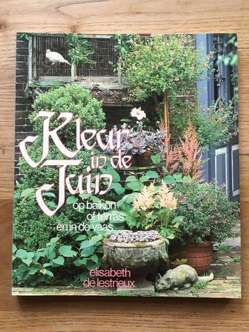 Kleur in de tuin, 	Elisabeth de Lestrieux,	201 beschikbaar voor biedingen