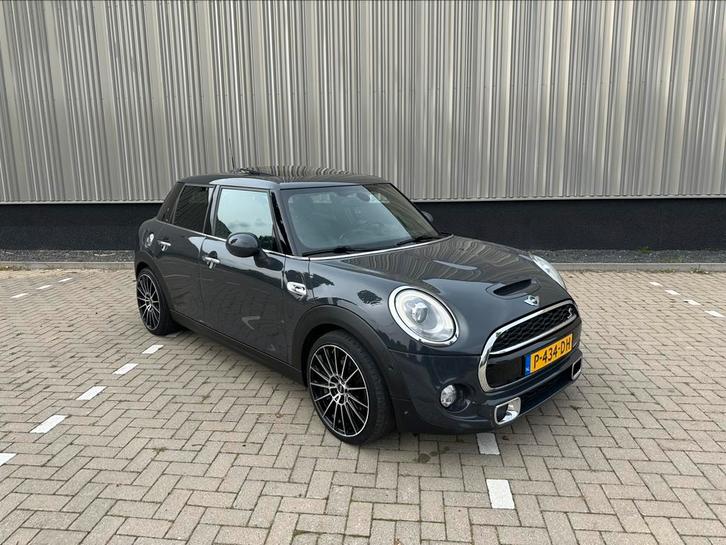 Mini 2.0 Cooper S 192pk grijs 5-deurs, BOMVOL, Auto's, Mini, Bedrijf, Cooper S, ABS, Adaptieve lichten, Airbags, Airconditioning