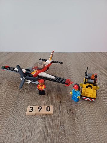 Lego City Stuntvliegtuig 60019 beschikbaar voor biedingen