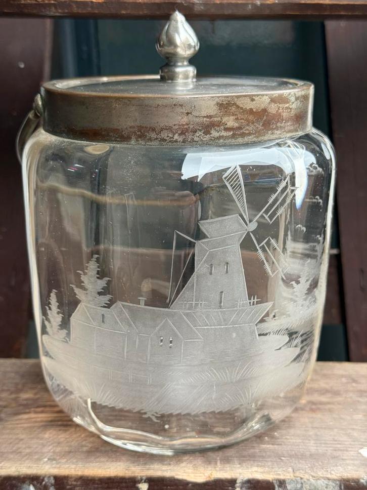Antiek Glazen koekjespot  met Gravure, Antiek en Kunst, Antiek | Glas en Kristal, Ophalen of Verzenden