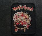 Motörhead iron fist  vintage 1982 patch 18 --8 x 10 cm, Verzamelen, Nieuw, Kleding, Verzenden