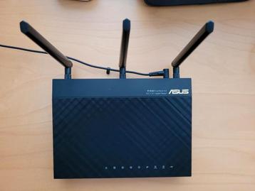 Asus RT-AC66U WiFi router Dual Band / 2.4G / 5G beschikbaar voor biedingen