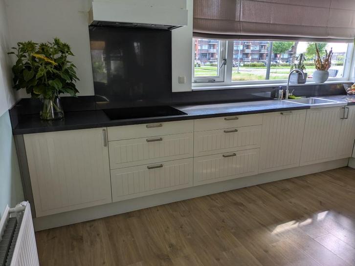 Keuken, Huis en Inrichting, Keuken | Complete keukens, Gebruikt, Hoekkeuken, Wit, Composiet, Hoogglans of Gelakt, Ophalen