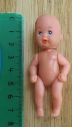 Schattig klein popje poppetje Simba china ongeveer 7cm, Gebruikt, Pop, Verzenden