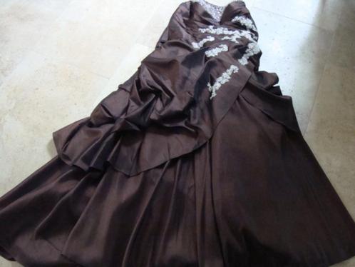 Lange Gala/Avond/Feest Japon Merk: "Miss Paris" Maat: 42/46, Kleding | Dames, Gelegenheidskleding, Zo goed als nieuw, Overige typen