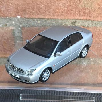 1:43 SCHUCO OPEL VECTRA beschikbaar voor biedingen